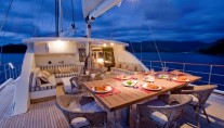 SAILING NOUR - Deck Dining 2
